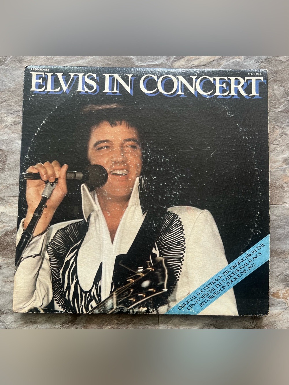 Elvis Presley – Elvis In Concert 1977 2X LP Gatefold Vinyl  APL 2-2587 VG